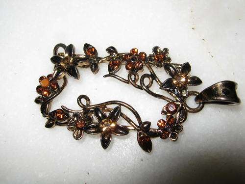 ORNATE FLOWER DECORATED PENDANT ~ HAVE A LOOK!!!