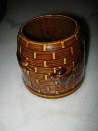 CERAMIC HONEY POT  ~ IN GOOD CONDITION~HAVE A LOOK