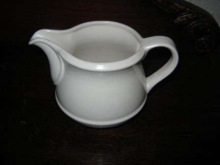 CERAMIC MILK JUG ~  NO CHIPS OR CRACKS ~HAVE A LOOK