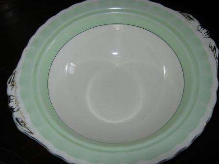 CREAMPETAL GRINDLEY SERVING DISH IN GOOD CONDITION HAVE A LOOK!!!