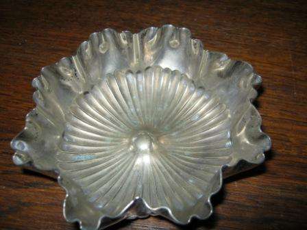 METAL TRINKET/SUGAR BOWL  ~HAVE A LOOK