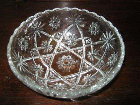 FANTASTIC  CUT SWEET DISH  ~ NO CHIPS OR CRACKS~HAVE A LOOK!!!!!!!!