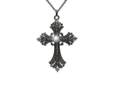 FREE SHIPPING - Crystal Necklace