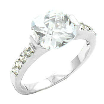 ** Read B4 Bidding ** 5.00ctw Diamond & Diamond ZrO2 Ring / Size 5