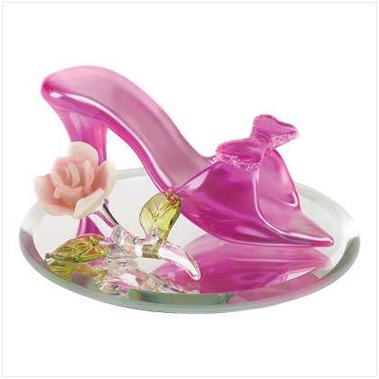 ** Read B4 Bidding ** INTRODUCING Home Decor 'n More / Spun Glass Slipper