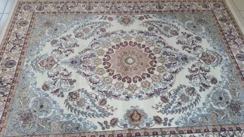 Beautiful , Vibrant , Modern , Excellent Quality Turkish Carpets