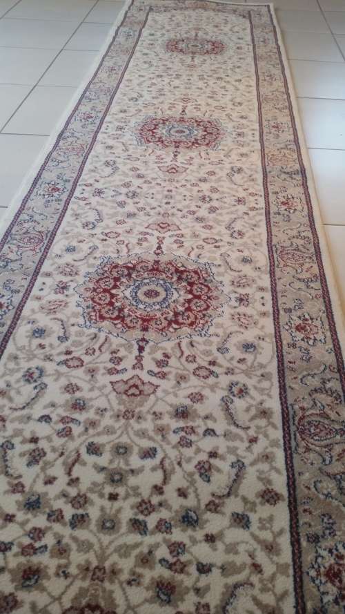 Beautiful , Vibrant , Modern , Excellent Quality Turkish Carpets