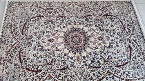 Beautiful , Vibrant , Modern , Excellent Quality Turkish Carpets