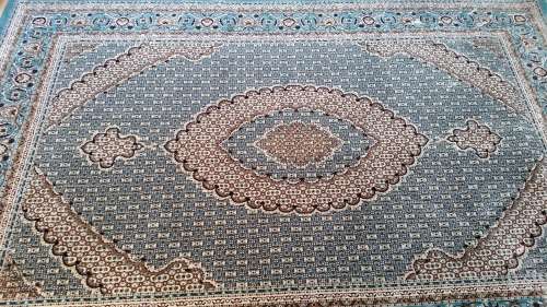 Kashan -Beautiful , Vibrant , Modern , Handmade Quality Turkish Rug