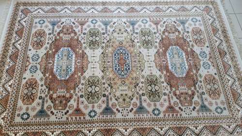 Vibrant , Affordable , Stylish Turkish Rug *REDUCED*