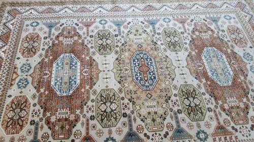 Vibrant , Affordable , Stylish Turkish Rug *REDUCED*