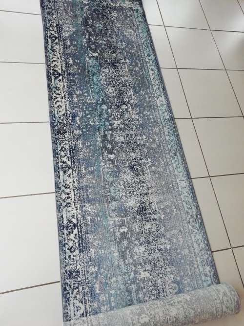 Beautiful , Vibrant , Modern , Excellent Quality Turkish Runner