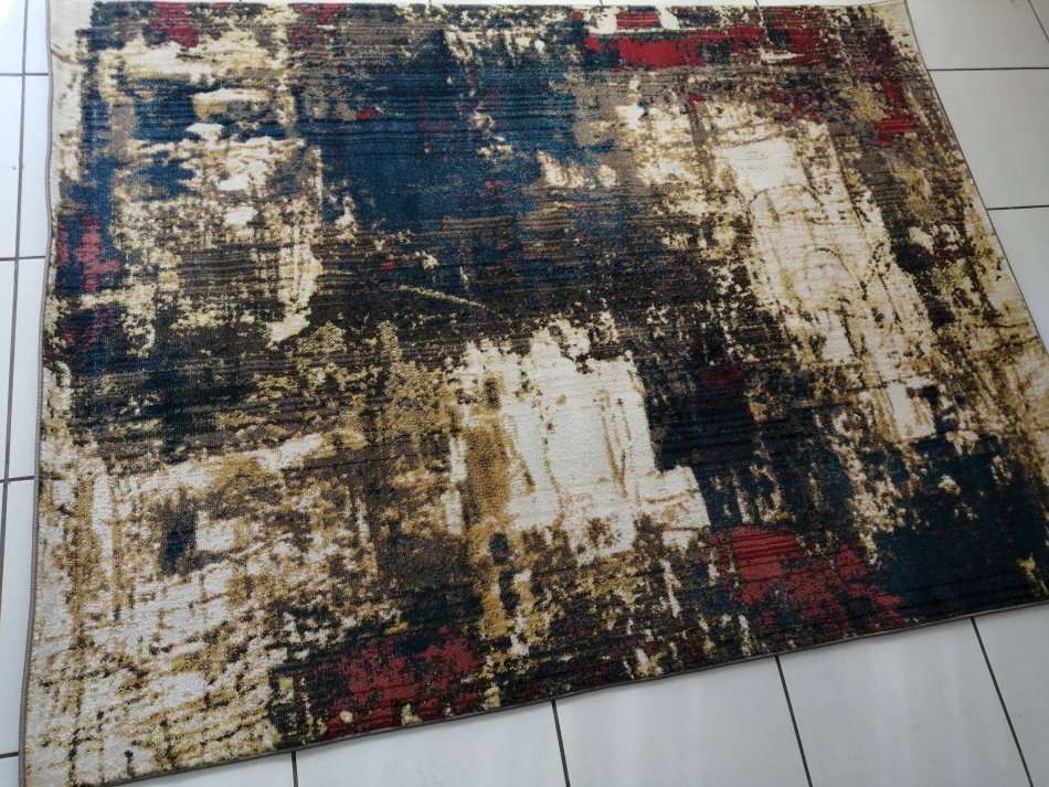 Beautiful , Vibrant , Modern , Excellent Quality Bedroom Rug