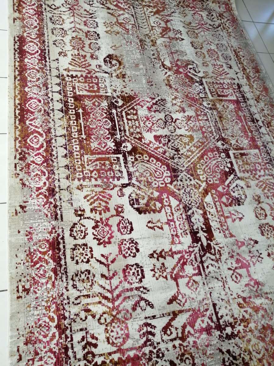 Beautiful , Vibrant , Modern , Excellent Quality Turkish Carpets