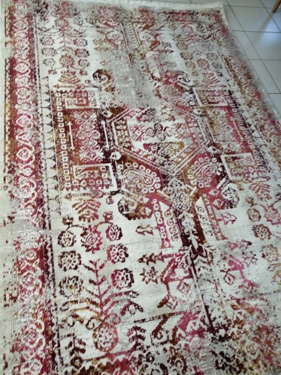 Beautiful , Vibrant , Modern , Excellent Quality Turkish Carpets