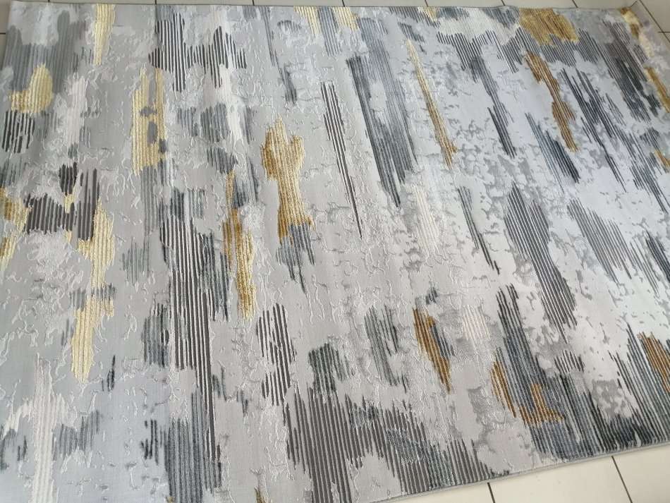 Beautiful , Vibrant , Modern , Excellent Quality Turkish Modern Rug