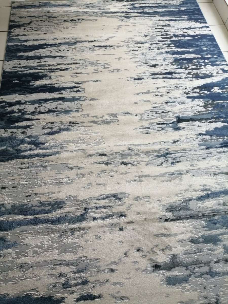 Beautiful , Vibrant , Modern , Excellent Quality Turkish Carpets