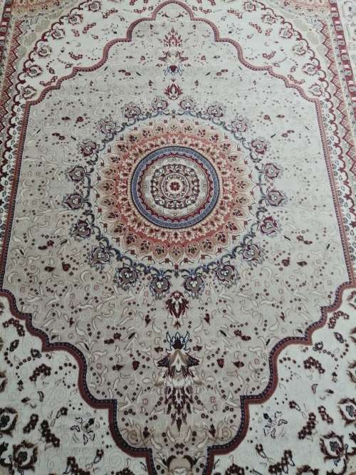 Beautiful , Vibrant , Modern , Excellent Quality Turkish Carpets