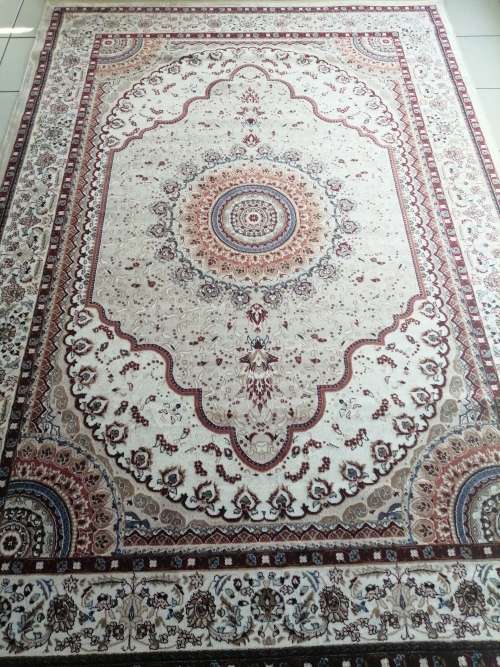 Beautiful , Vibrant , Modern , Excellent Quality Turkish Carpets