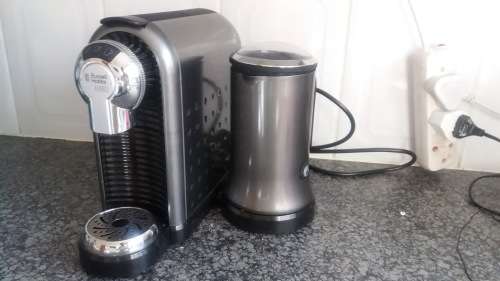 Russel Hobbs Vivace Capsule Coffe Maker