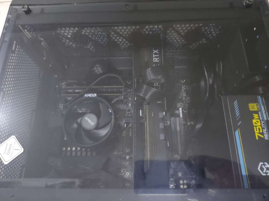 Ryzen 5 5600X Gaming PC with RTX 3070 8GB & 32GB RAM + K&M