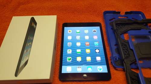 Apple iPad Mini 16 gb Wifi  (Model MD528HC South Africa)
