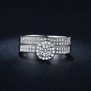 Astonishing 1.50 Carat Simulated Diamond Ring Set (Double Band) . Size 9 / R3/4 !!!