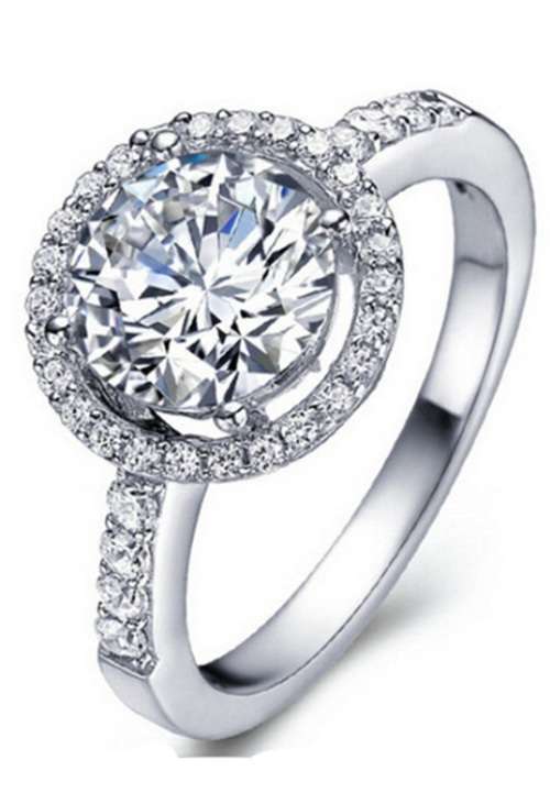 3.25 carat Round Cut Simulated Diamond Engagement Ring & Necklace Set . Size 9 / R3/4