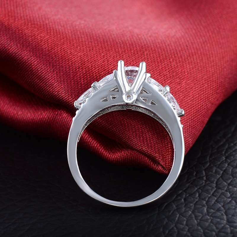 1.25 Carat Simulated Diamond Engagement Ring . Size 7 / O
