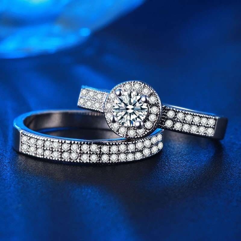 Astonishing 1.50 Carat Simulated Diamond Ring Set (Double Band) . Sizes Available :  8 ; 9  !!!