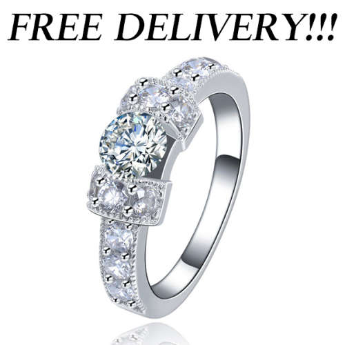 **FREE DELIVERY** Astonishing 1.10 Carat Simulated Diamond Ring. Sizes Available : 6 ; 7 ; 8 !!!