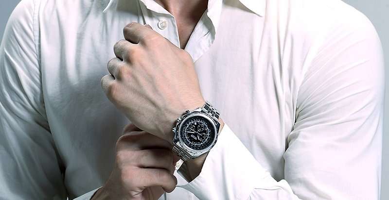 MEGIR MENS STAINLESS STEEL DATE WATCH - **WORKING SUB-DIALS** - BOX INCLUDED!!!