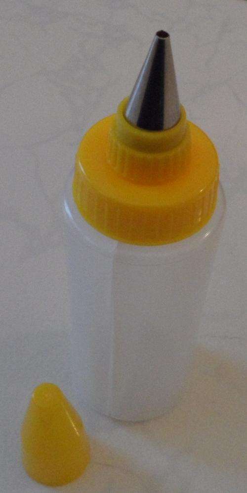 DUAL ICING BOTTLE  (For Icing Two Colours At Once) !!!