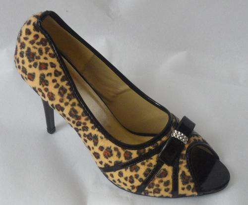 Jeanette Leopard Print Peep-Toe Heels Camel