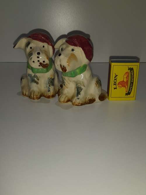 porcelain/ceramic salt and pepper shakers lot 1 free shipping