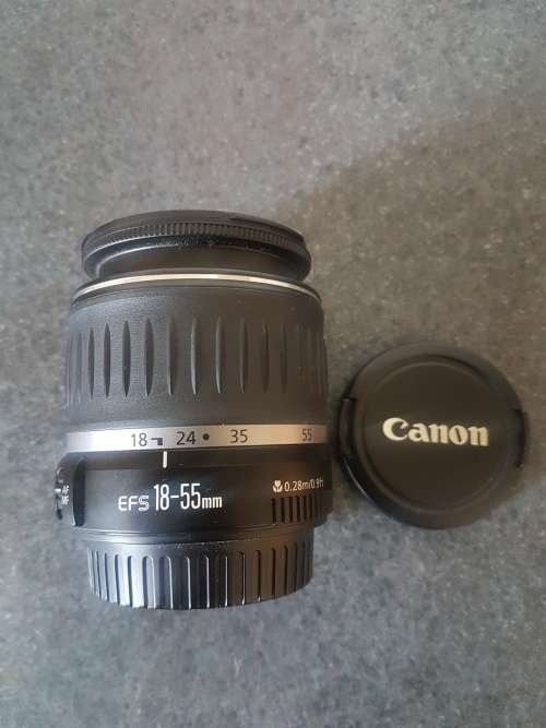 CANON ZOOM LENS 18 - 55 mm EF-S  1:3.5-5.6  FOR CANON SLR
