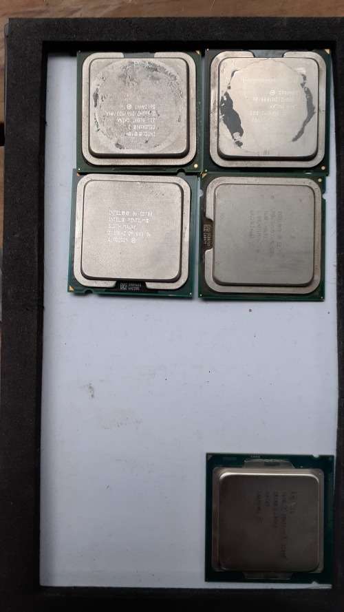 5 random Cpus