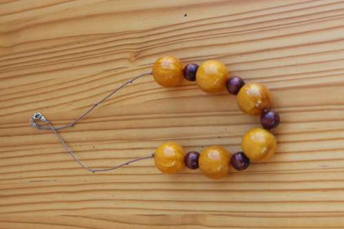 African Trade Beads madeof phenoloic resin