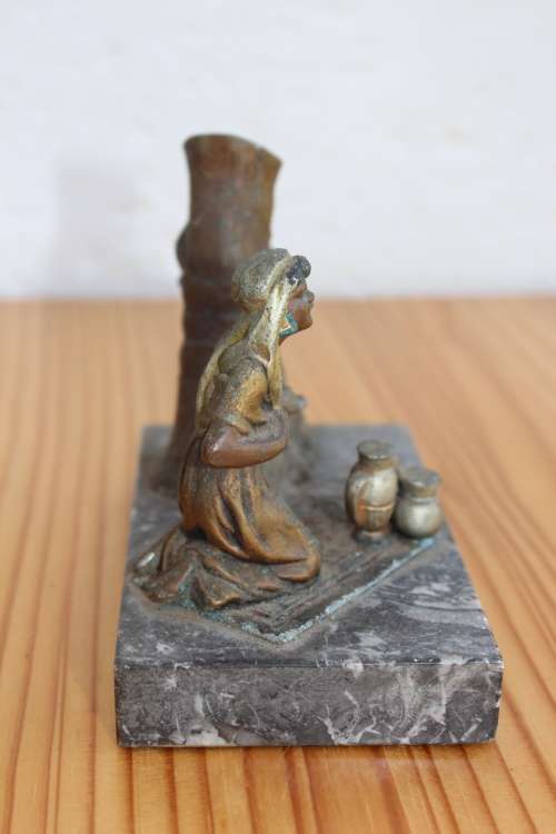 Art Deco Hand Painted Figural Table match Damage to strike plate 12cm x 7cm x 10cm