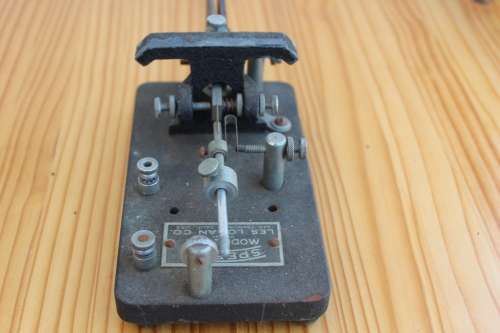 Rare Speed-X Model 500 Left hand morse code circa 1930s made by Les Logan Co. San Francisco USA