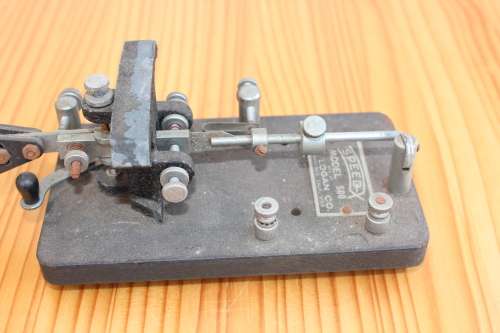 Rare Speed-X Model 500 Left hand morse code circa 1930s made by Les Logan Co. San Francisco USA