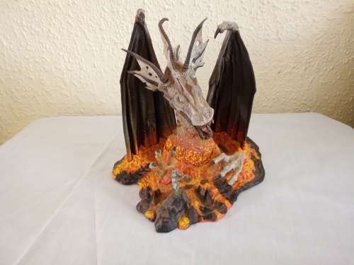 ORIGINAL 2007 COLLECTORS DRAGON FIGURINE 20CM X 23CM