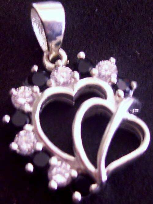 STUNNING Simulated Diamonds pendant in Sterling Silver.