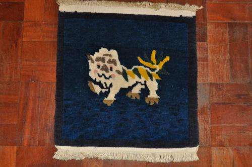 STUNNING SMALL TIBETIAN HANDMADE CARPET-GOOD AS NEW