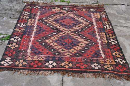 AMAZING HANDMADE KILIM CARPET 100% WOOL,GOOD AS NEW!! 157X186CM