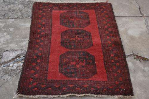 BEAUTIFUL HANDMADE PERSIAN CARPET 100X138CM