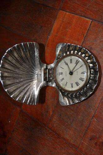 Original Vintage Bentley Clam Shell Travel Clock - Made in West Germany