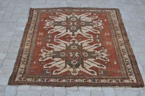 AWESOME PERSIAN HANDMADE CARPET-IN GOOD CONDITION 122X144CM
