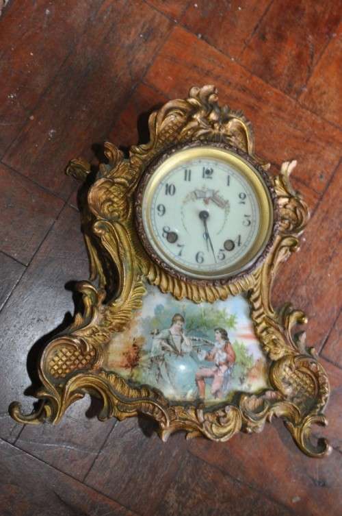 ANTIQUE FRENCH CLOCK-LOOK DESCRIPTION