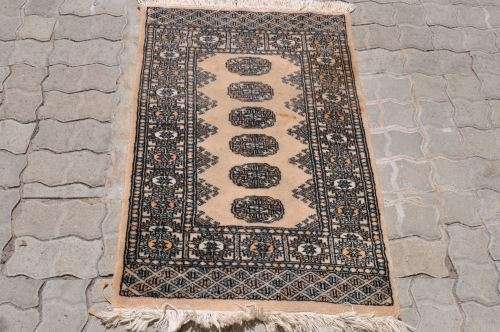 SMALL PERSIAN HANDMADE CARPET IN GOOD CONDITION-64X99CM